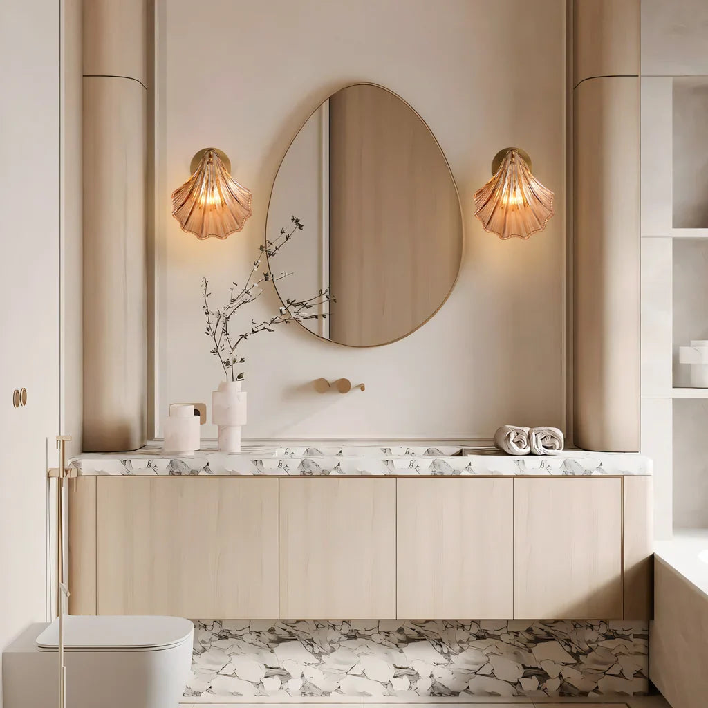 مصباح حائط على شكل صدف – إضاءة أنيقة وبحرية