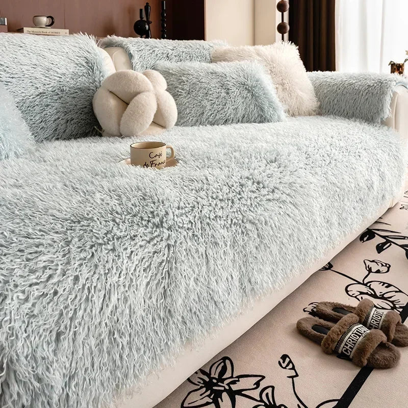 Pehmeä pehmoinen sohvanpäällinen - absoluuttista mukavuutta ja tyylikästä tyyliä