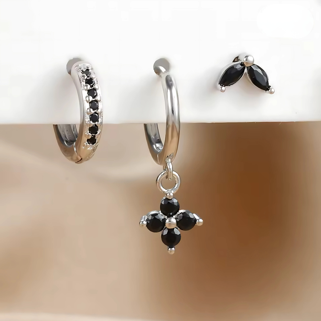 Set Cercei și Piercinguri – Versatilitate și Strălucire Subtilă