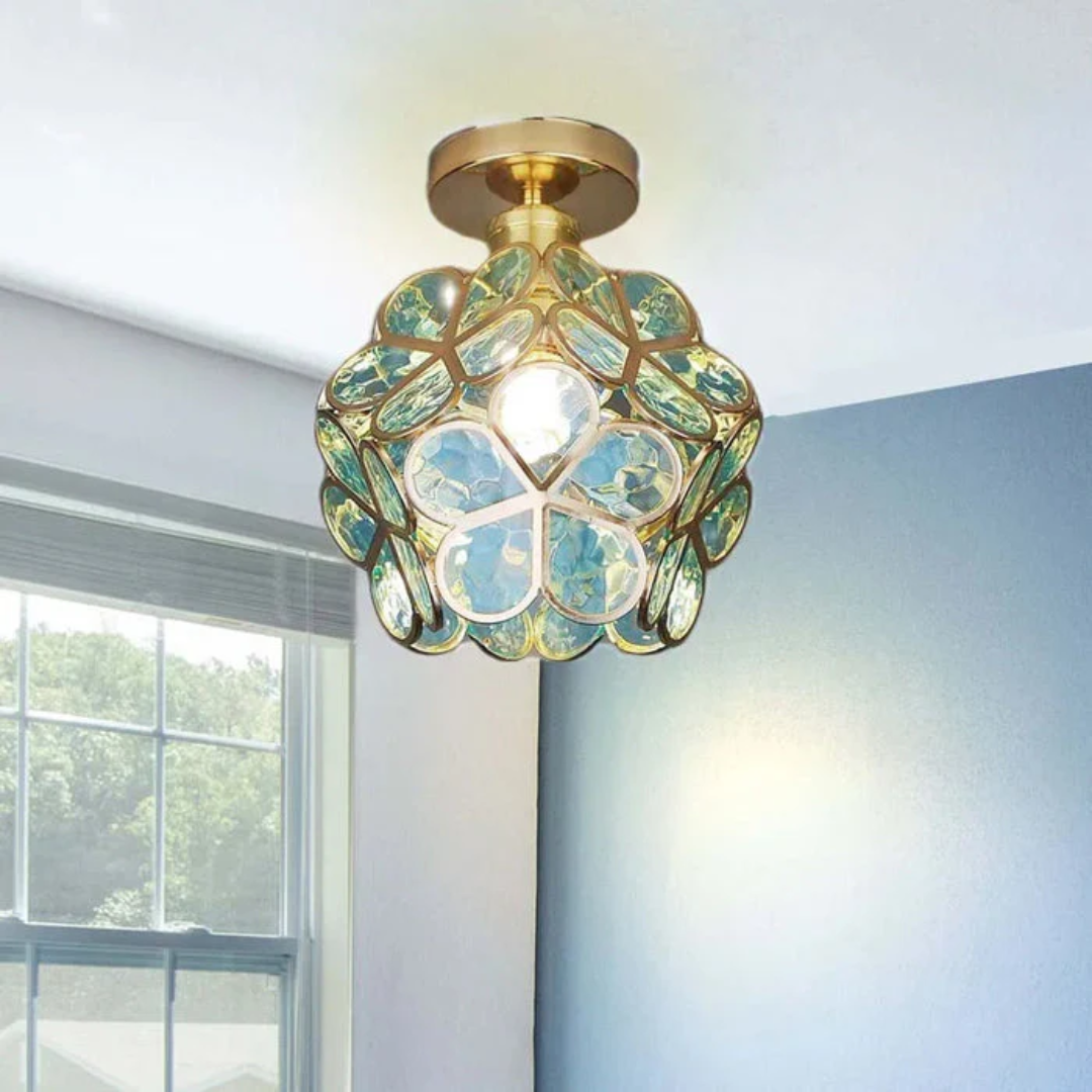 Ceiling Light in the Shape of a Flower – Delicate and Modern Design