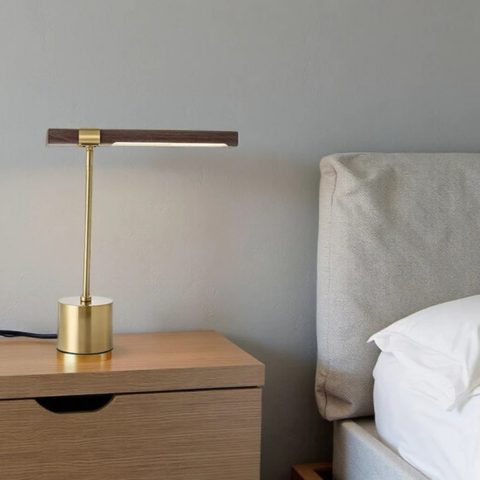 LED-työpöytälamppu – Eleganssia ja yksinkertaisuutta