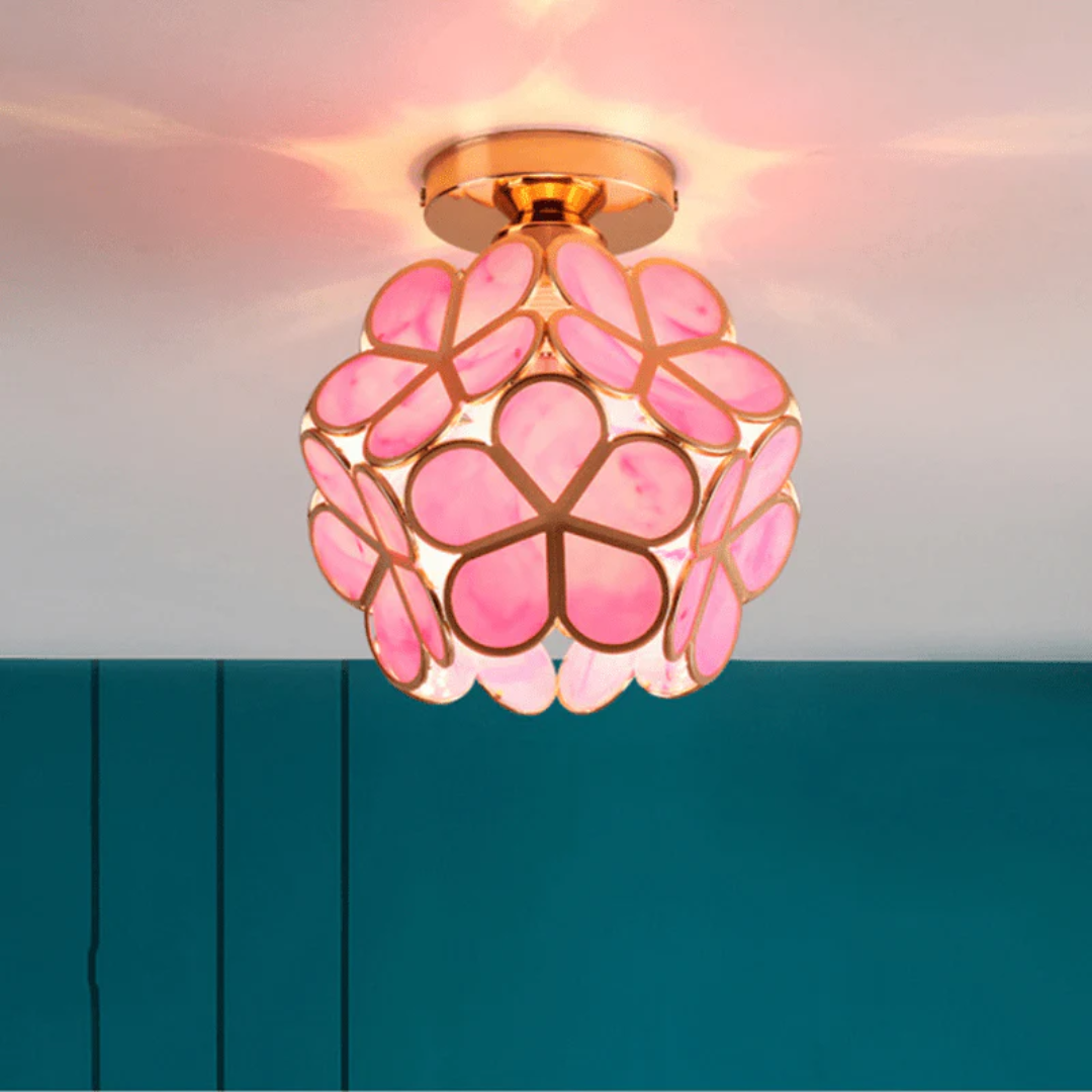 Ceiling Light in the Shape of a Flower – Delicate and Modern Design