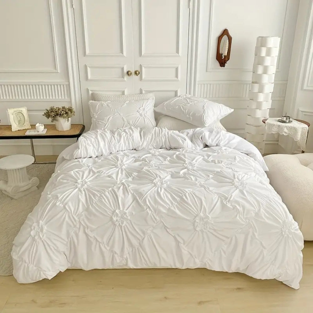 Conjunto de Cama Floral com Detalhes em Renda
