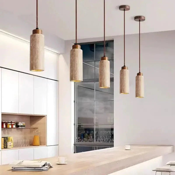 Lampa wisząca z naturalnego kamienia – elegancja i autentyczność