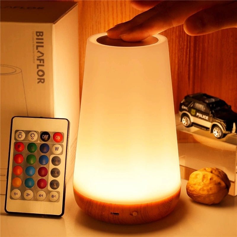 Moderná Nočná Lampa – Elegantný a Funkčný Dizajn 