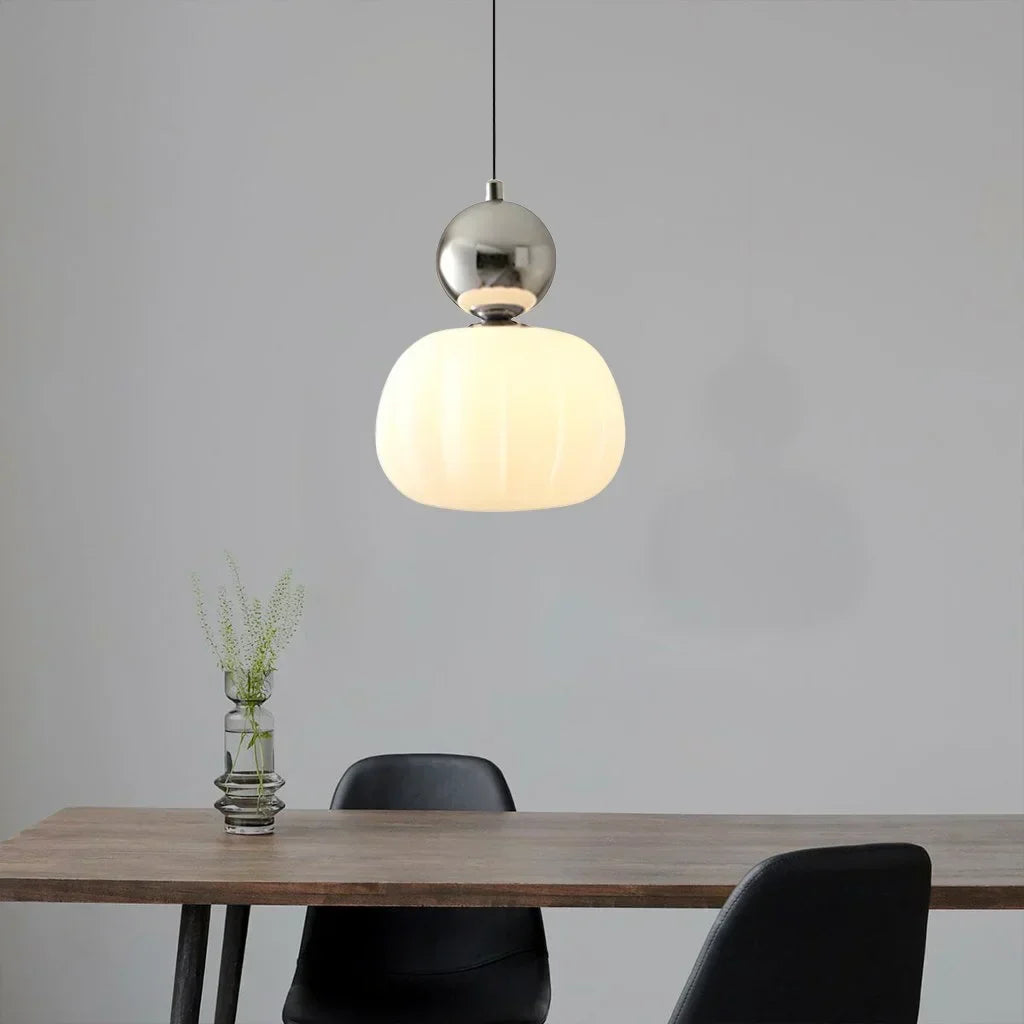 Art Deco Taklampe – Grafisk og Tidløs Eleganse 