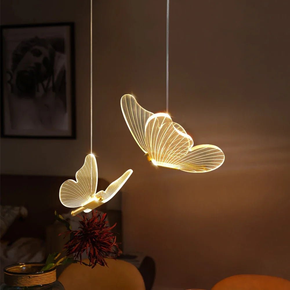 Lámpara Colgante Mariposa – Elegancia y Originalidad 