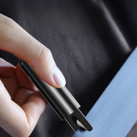 Herramienta compacta de seguridad para el automóvil: diseño práctico y uso inmediato