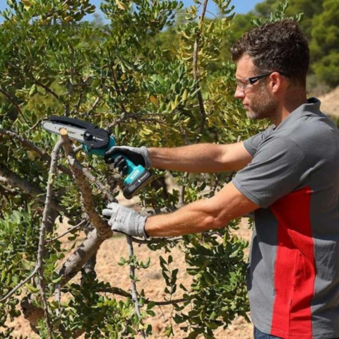 منشار كهربائي قابل لإعادة الشحن - محمول وجاهز للاستخدام 