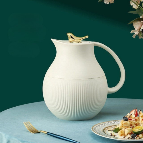 Carafă termică modernă - Stil rafinat și funcție practică