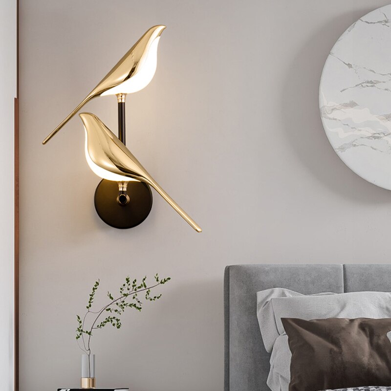 Aplica de perete Pasăre – Decorațiune Luminoasă și Delicată 