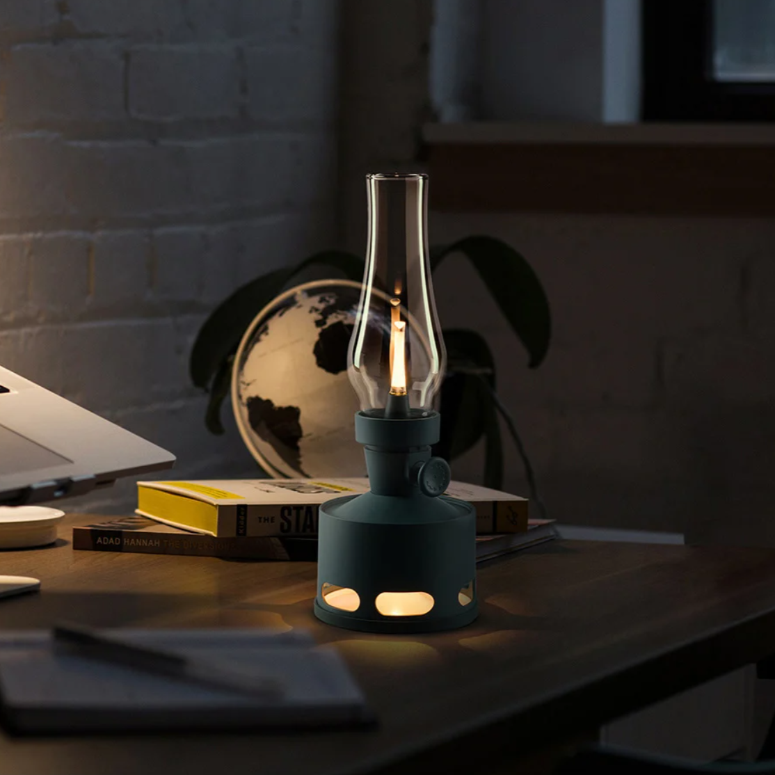 Retro Stílusú LED Lámpa – Elegáns Dekoratív Világítás 