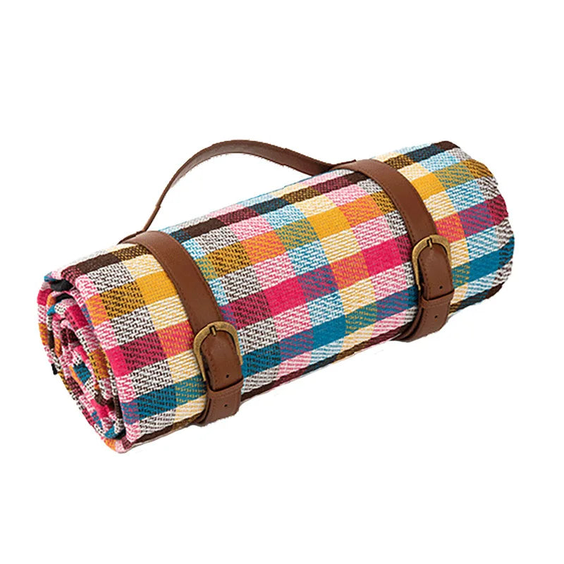 Pătură de Picnic Impermeabilă Pliabilă – Model Clasic Cu Carouri 