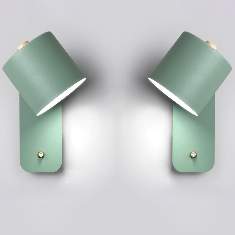 Moderni Seinävalaisin – Integroitu Kytkin ja Kätevä Sytytys 