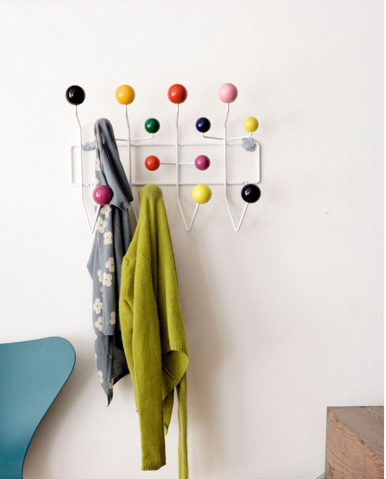 壁掛けハンガー – エレガントで機能的なデザイン 