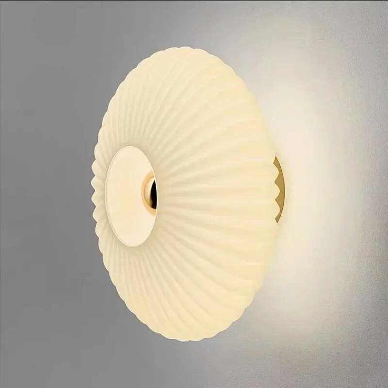 Wandlamp van Golvend Glas - Elegantie en Zacht Licht 