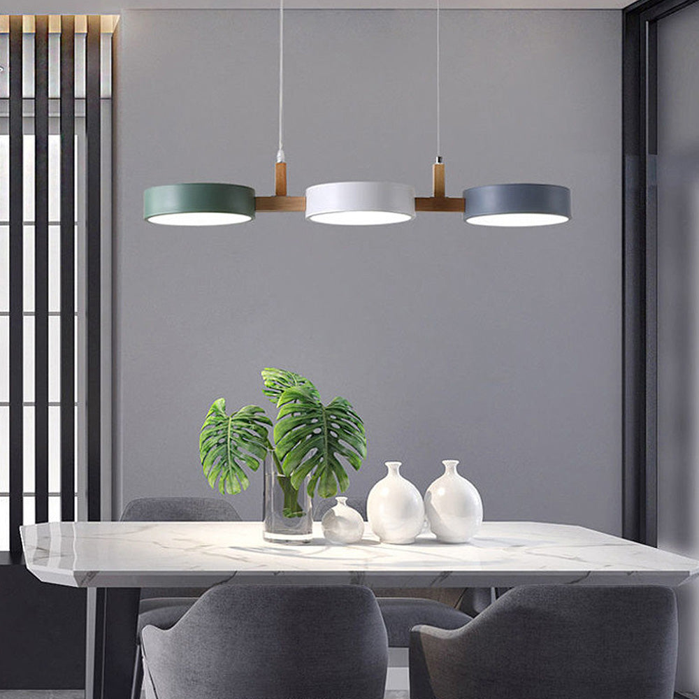 Lampadario Moderno In Metallo – Design Elegante E Illuminazione Di Tendenza 