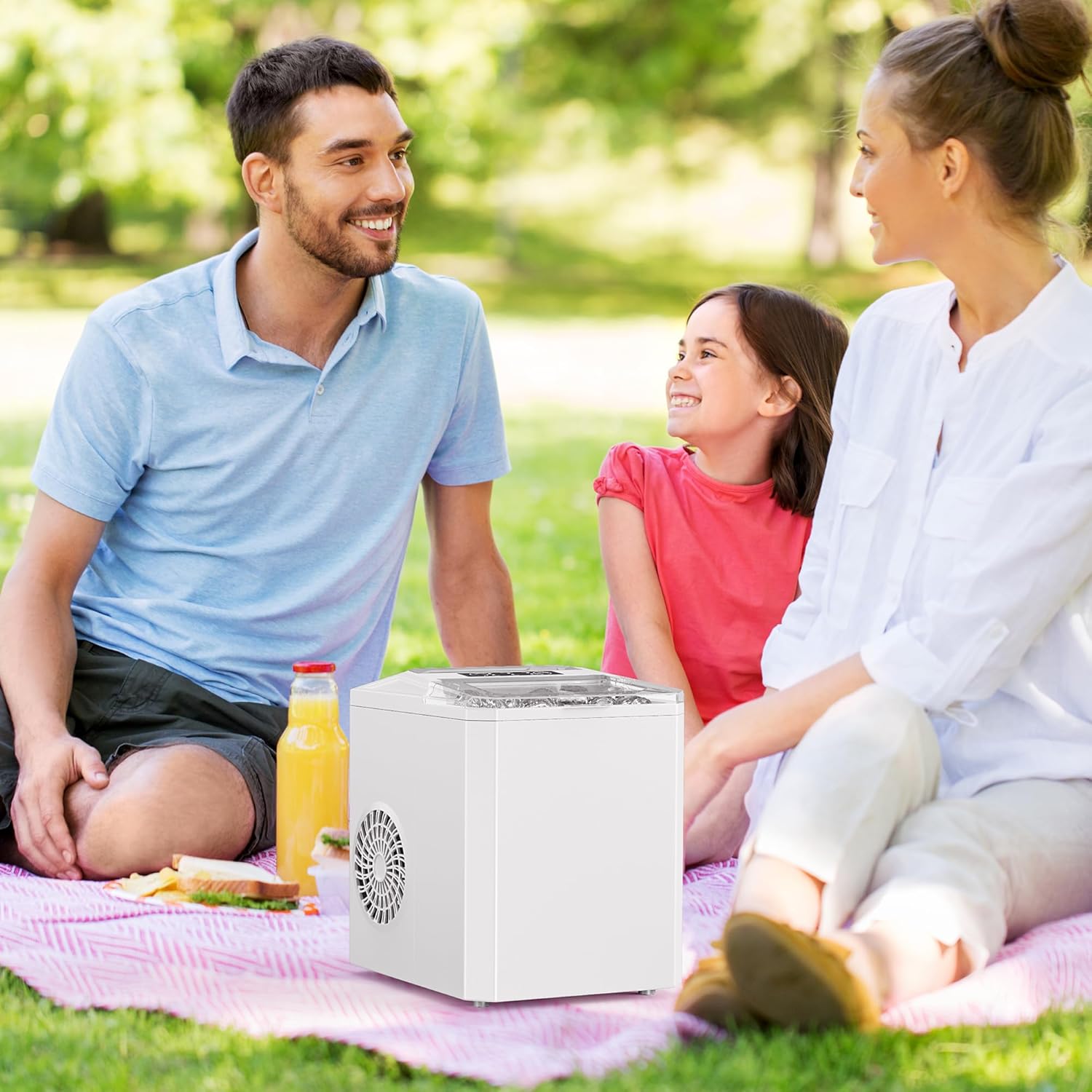 מכונת קרח ניידת – רעננות מיידית בהישג יד 